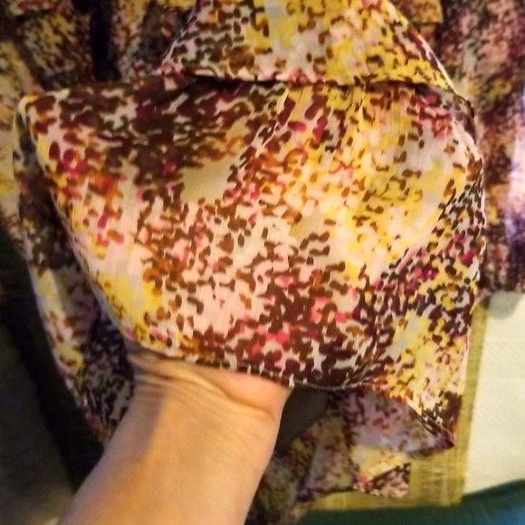 L "Christopher Banks" sheer tiered peplum ruffled chiffon blouse - Picture 6 of 9